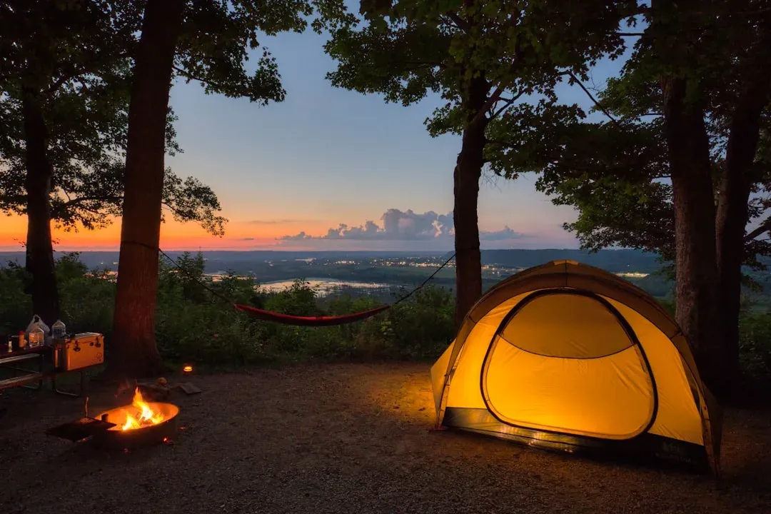 camping permits and legal overnight stops in nature
